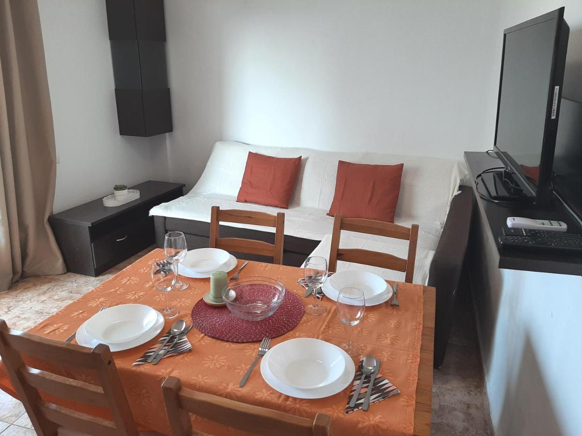 Perfectly Located Apartment With Pool Playa de las Americas (Tenerife) Exterior foto