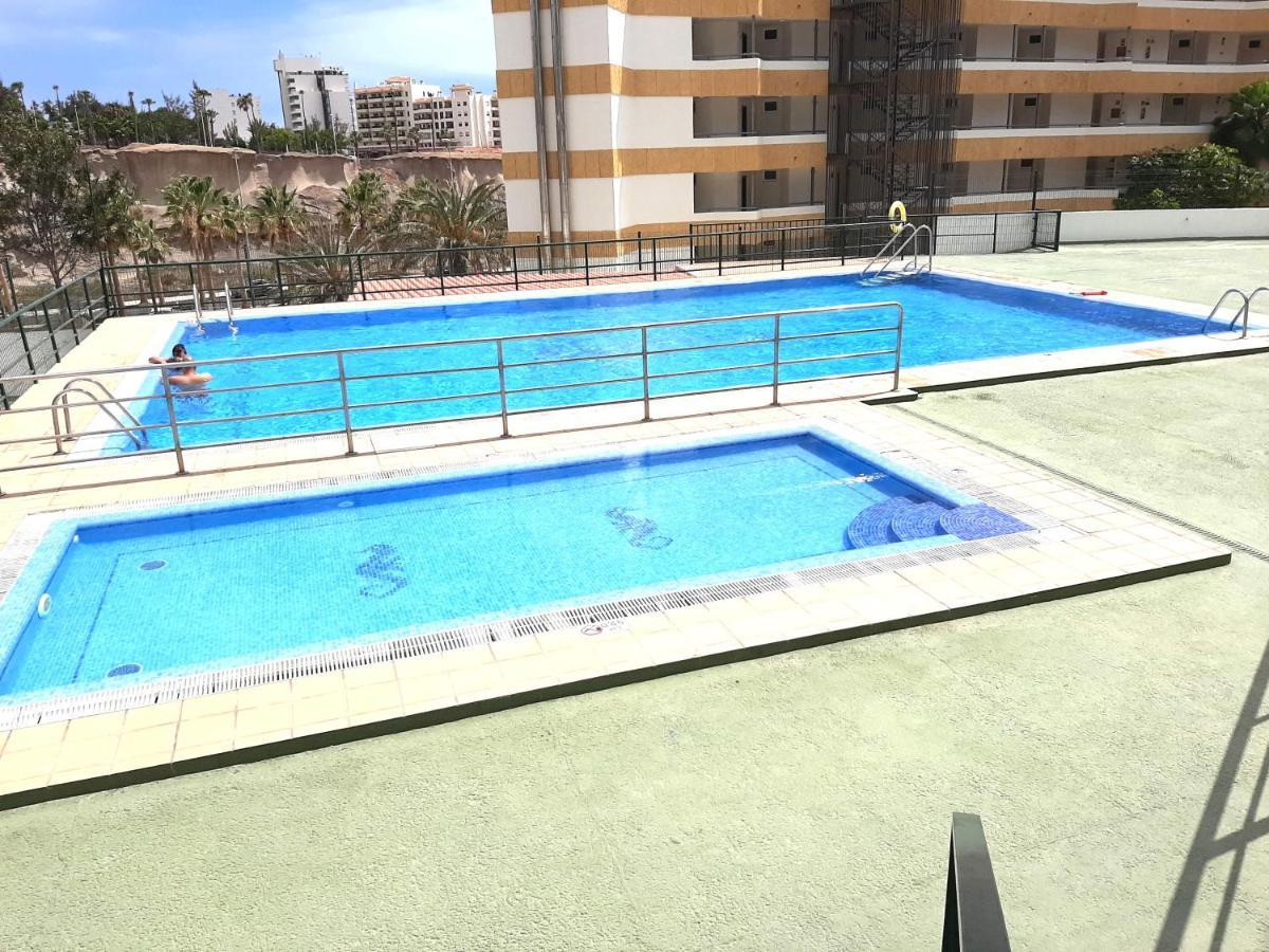 Perfectly Located Apartment With Pool Playa de las Americas (Tenerife) Exterior foto